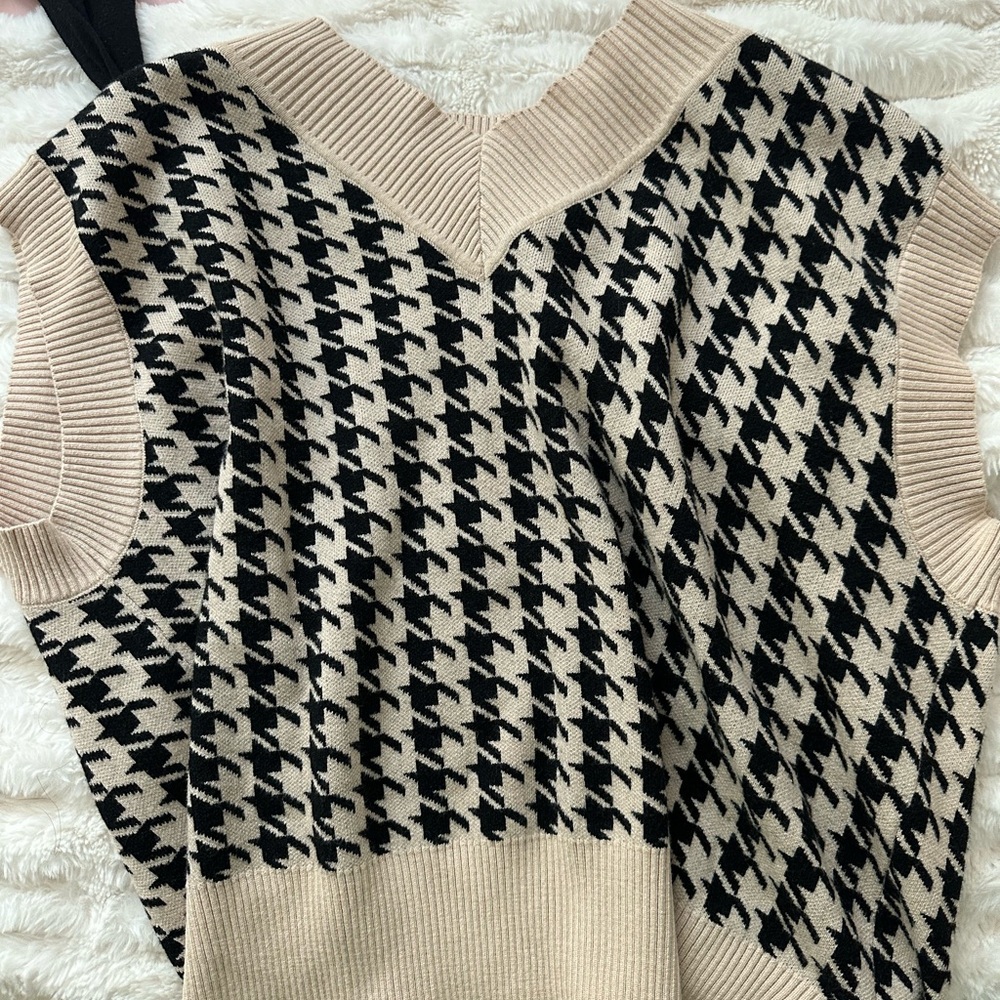 Perfect fall sweater vest and black long sleeve shirt